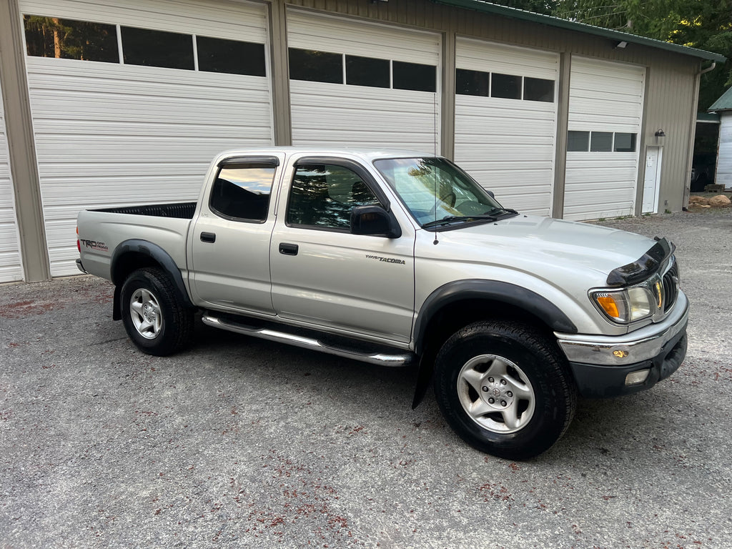 2004 Toyota Tacoma double cab pre-runner