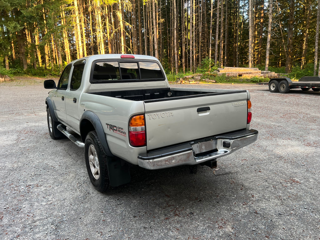 2004 Toyota Tacoma double cab pre-runner